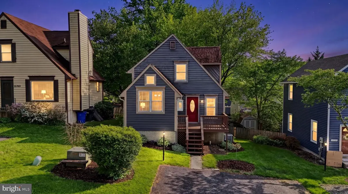 10743 Lake Edge Ct, New Market, MD 21774 - #1