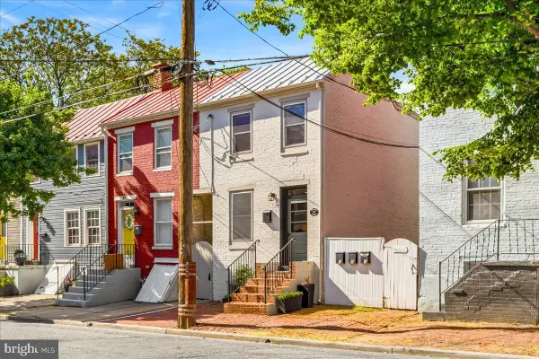 37 E 5th St, FREDERICK, MD 21701