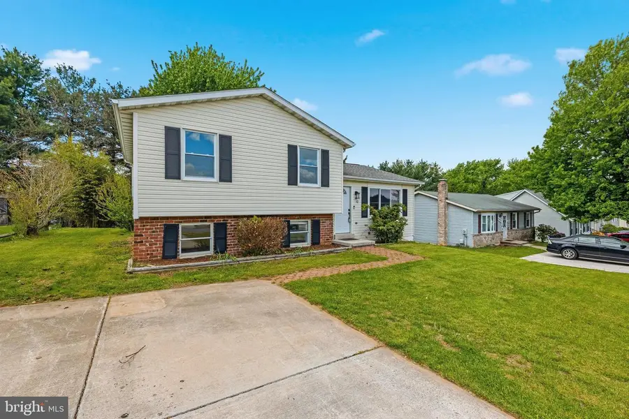 10 West Rd, Mount Airy, MD 21771 - #2