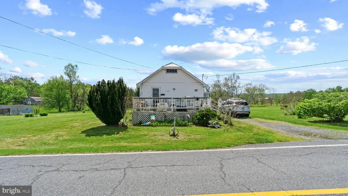 7549 Utica Rd, Thurmont, MD 21788 - #1