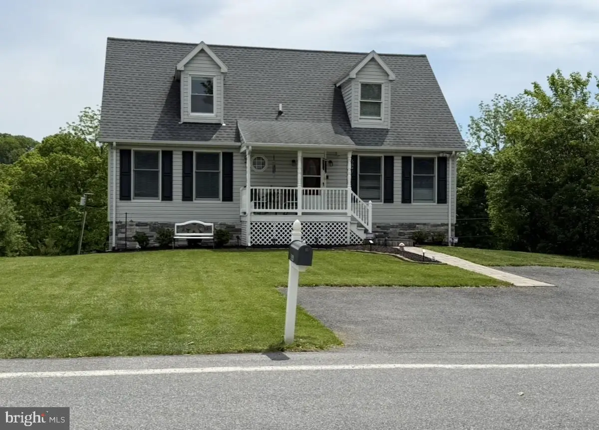 6641 Jefferson Blvd, Frederick, MD 21703 - #1
