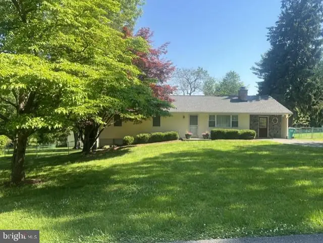 9712 Thompson Dr, Ijamsville, MD 21754 - #3