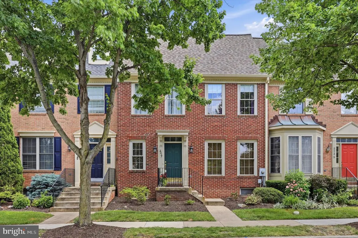 2237 Village Square Rd, Frederick, MD 21701 - #1