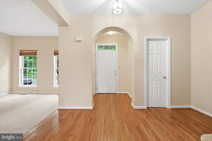 2237 Village Square Rd, Frederick, MD 21701 - #2