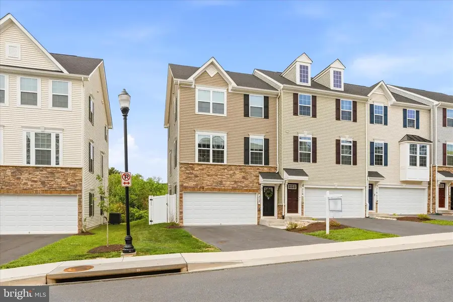 312 Pemberton Park Ln, Frederick, MD 21703 - #3
