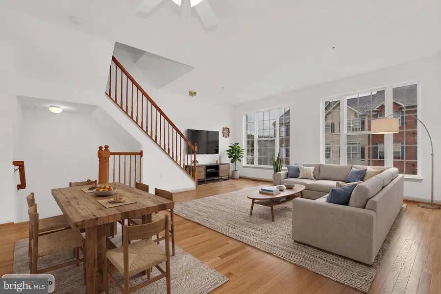 2495 Lakeside Dr, Frederick, MD 21702 - #2