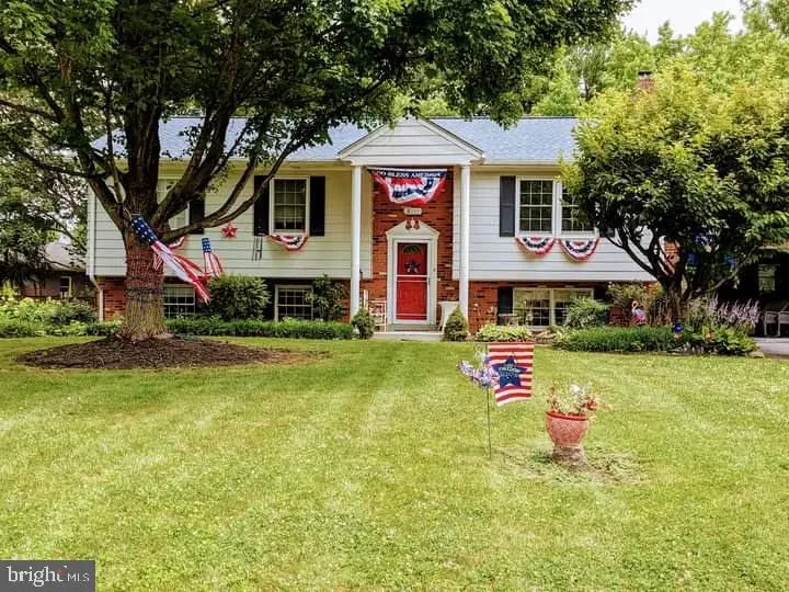 8111 Overlook Ct, Frederick, MD 21702 - #1