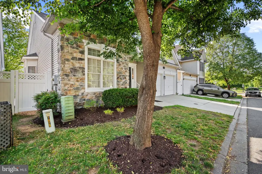 1031 Eastbourne Ter, Frederick, MD 21702 - #2