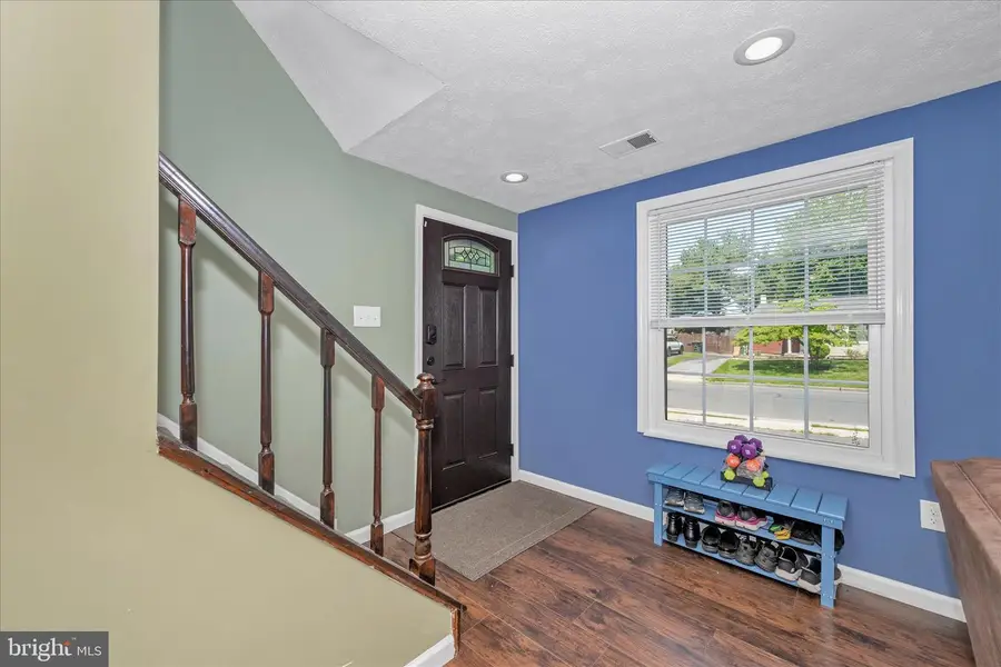 330 Heather Ridge Dr, Frederick, MD 21702 - #3