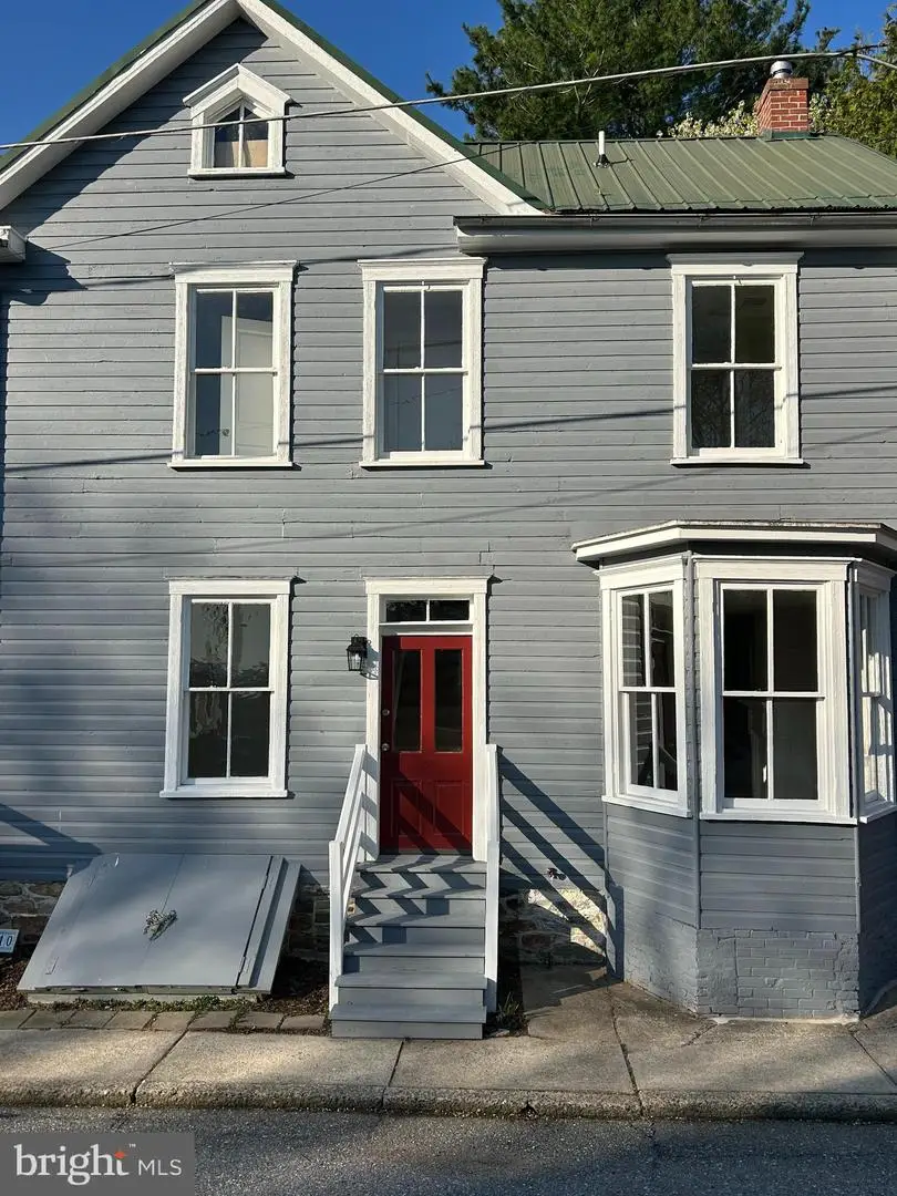 210 E Main St, Burkittsville, MD 21718 - #2