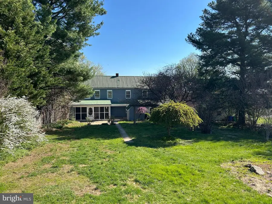 210 E Main St, Burkittsville, MD 21718 - #3
