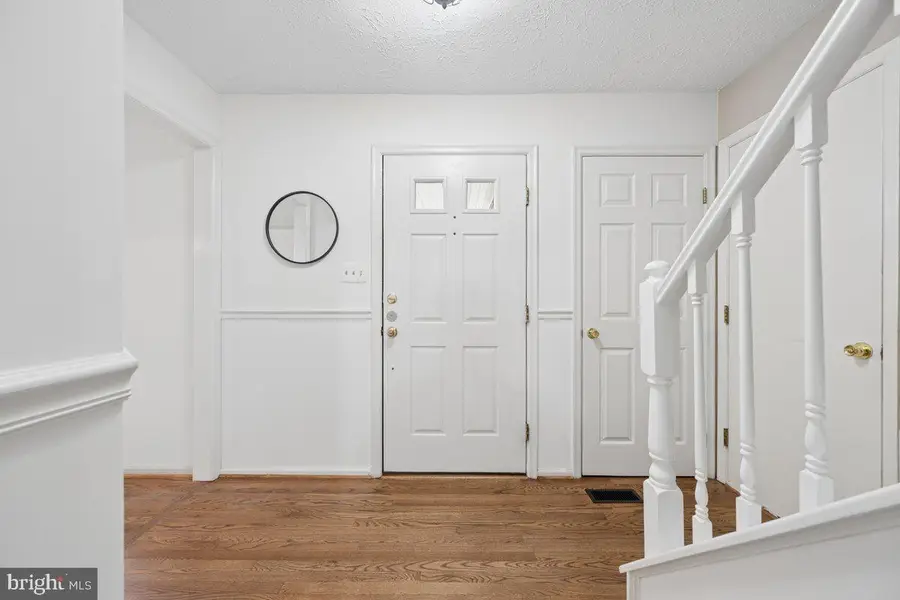 6396 Devonshire Ln, Frederick, MD 21703 - #3