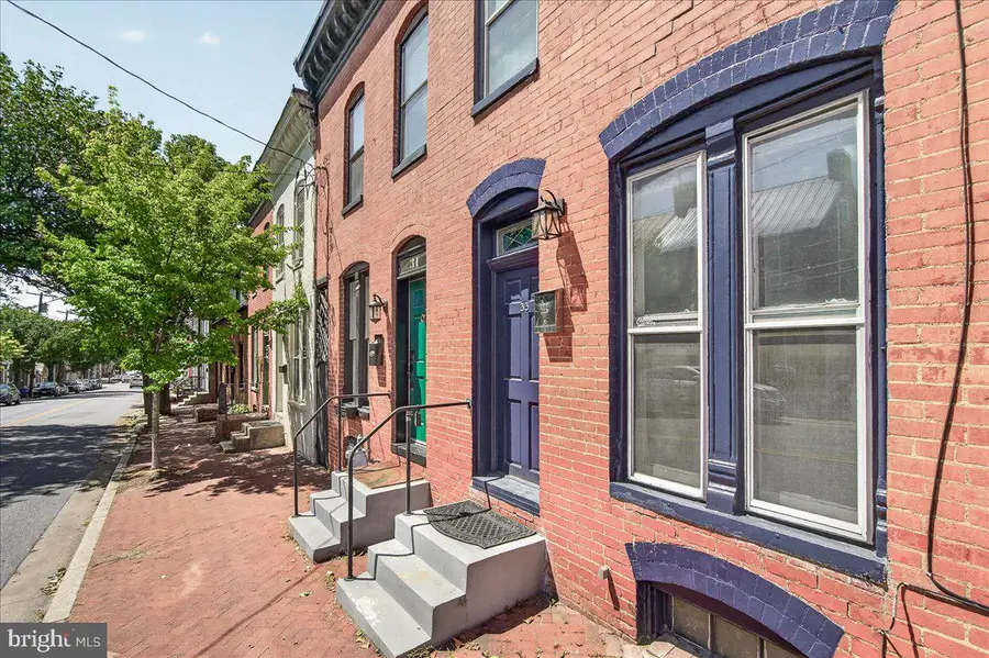 33 E South St, Frederick, MD 21701 - #3