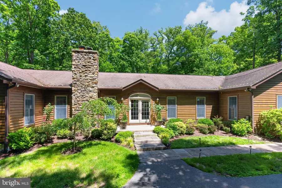 1137 Sugarloaf Mountain Rd, Dickerson, MD 20842 - #2