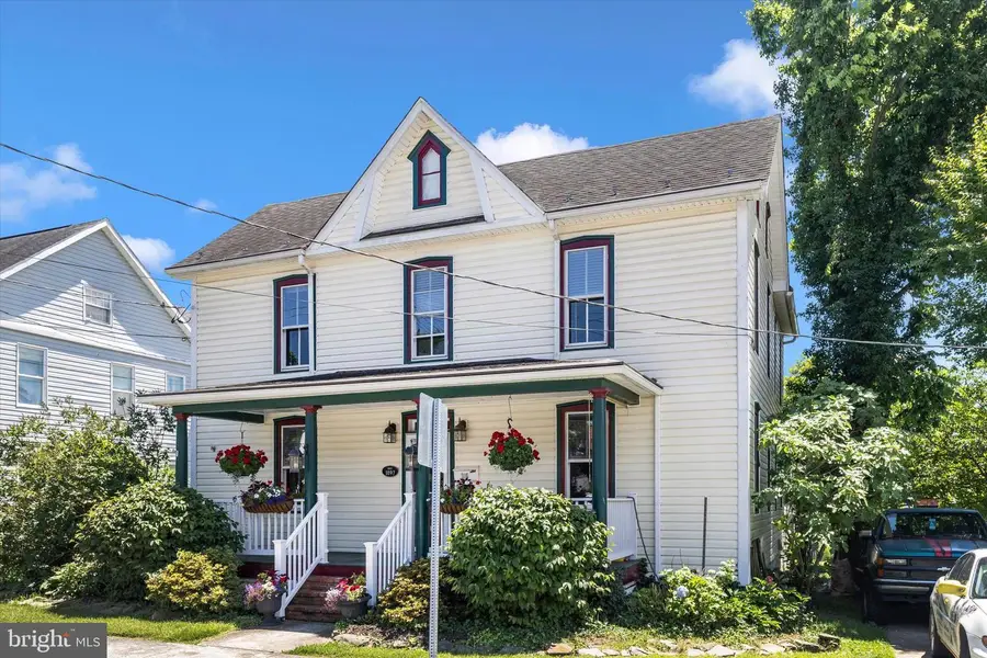316 Brunswick St, Brunswick, MD 21716 - #3