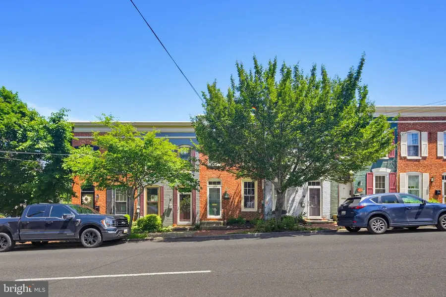 26 S Bentz St, Frederick, MD 21701 - #2
