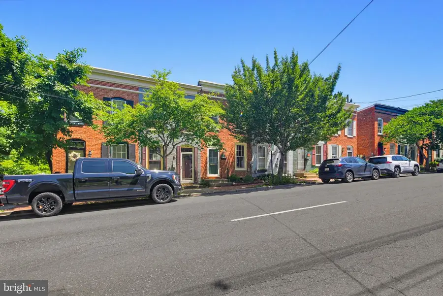 26 S Bentz St, Frederick, MD 21701 - #3