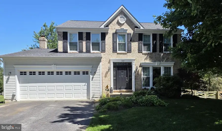 703 Poplar Grove Dr, Mount Airy, MD 21771 - #2