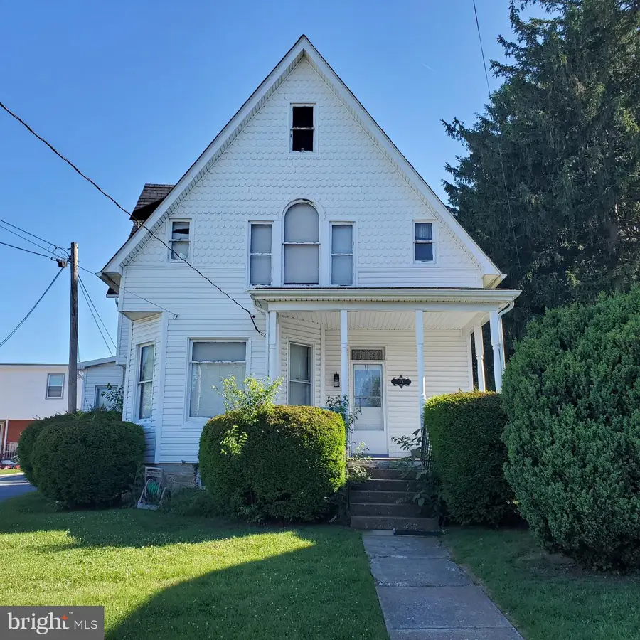 33 E Main St, Middletown, MD 21769 - #2