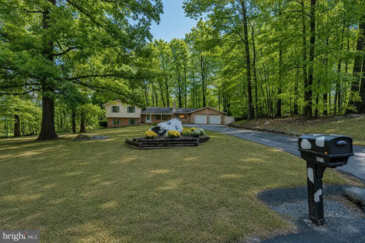 6033 Boyers Mill Rd, New Market, MD 21774 - #1