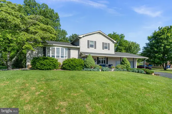 13724 Hillside Ave, THURMONT, MD 21788