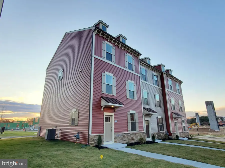 304 Faversham Pl, Frederick, MD 21701 - #3