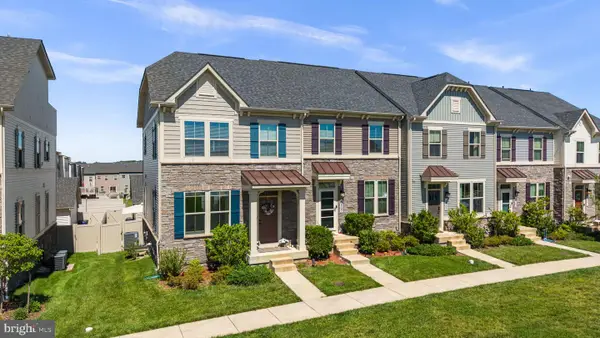 5869 Tomahawk St, NEW MARKET, MD 21774
