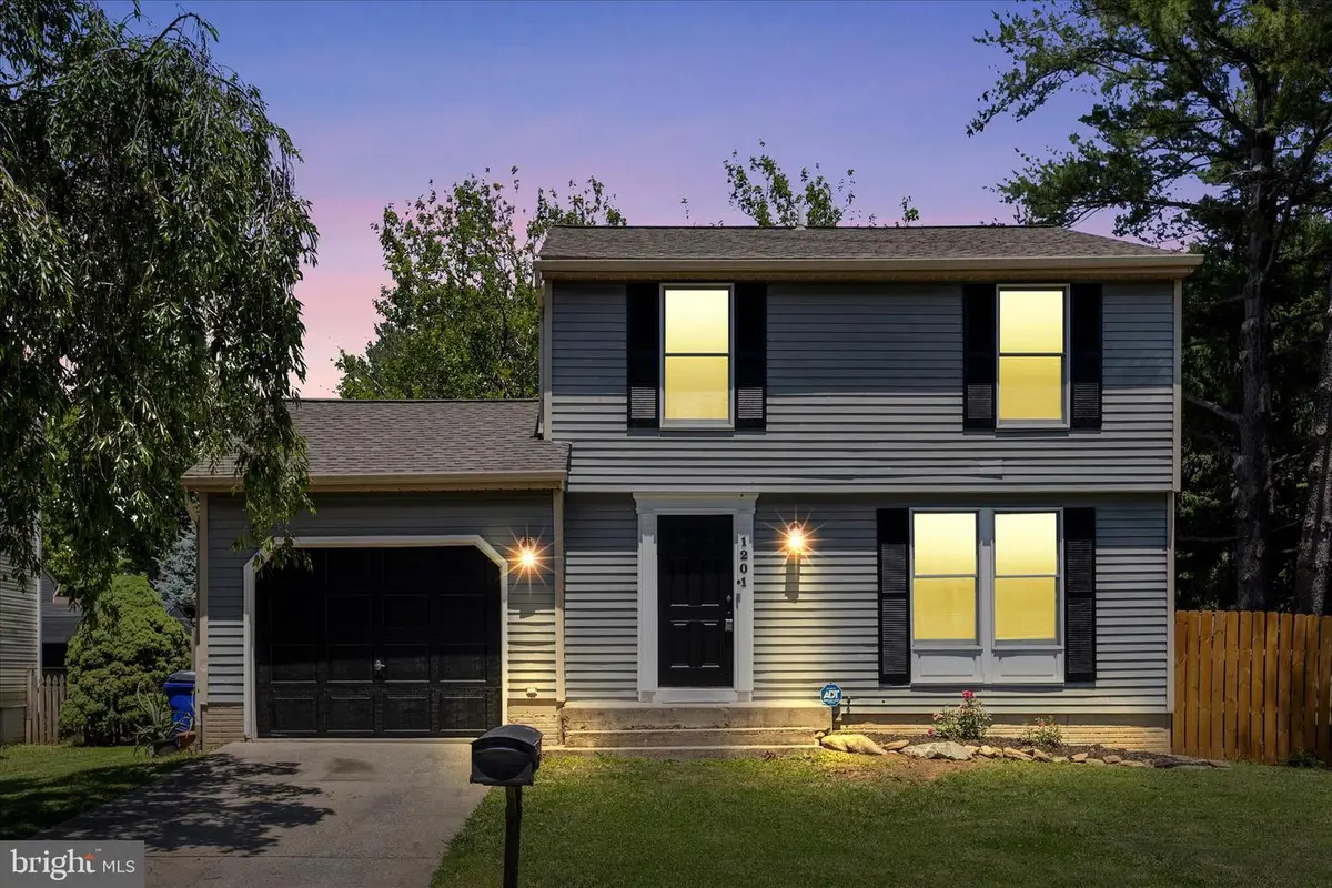 1201 Conewago Dr, Frederick, MD 21702 - #1