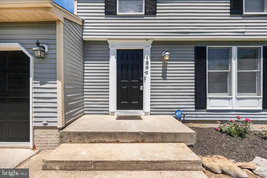 1201 Conewago Dr, Frederick, MD 21702 - #3