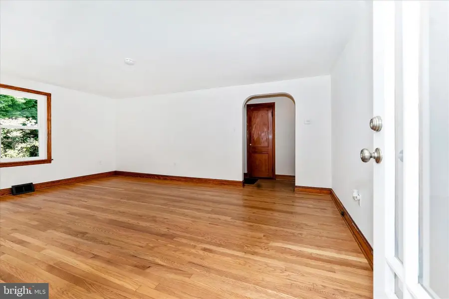 7716 Edgewood Church Rd, Frederick, MD 21702 - #2
