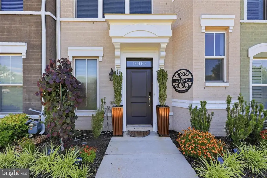 1090 Holden Rd, Frederick, MD 21701 - #2