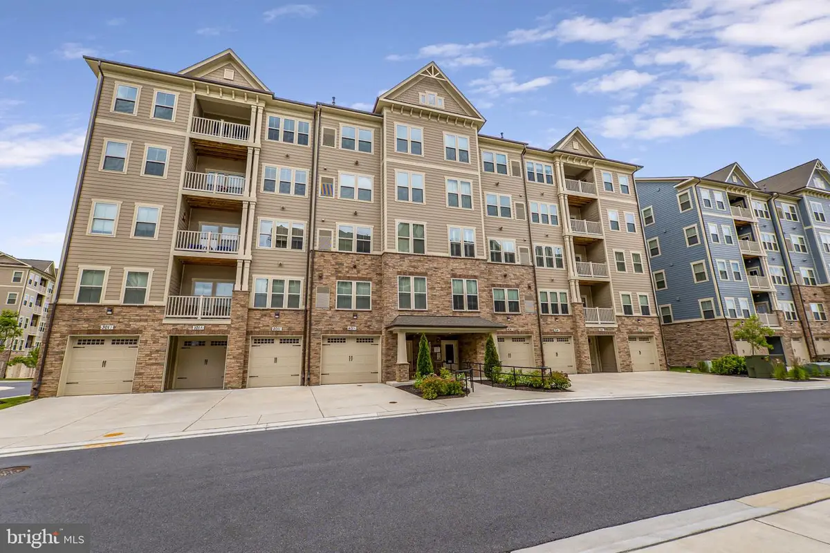 3510 Starlight St #402, Frederick, MD 21704 - #1