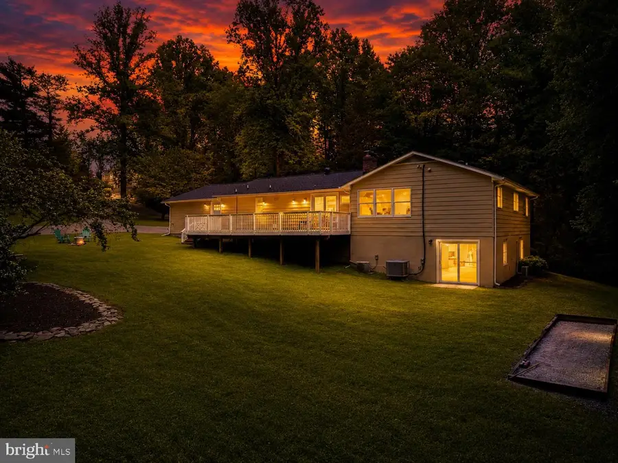 8323 Sharon Dr, Frederick, MD 21704 - #2