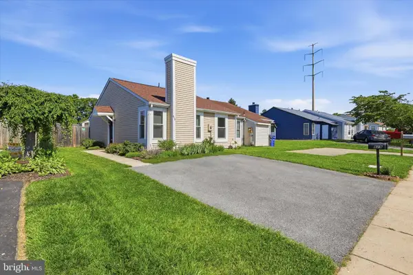 819 Chadwick Cir, FREDERICK, MD 21701