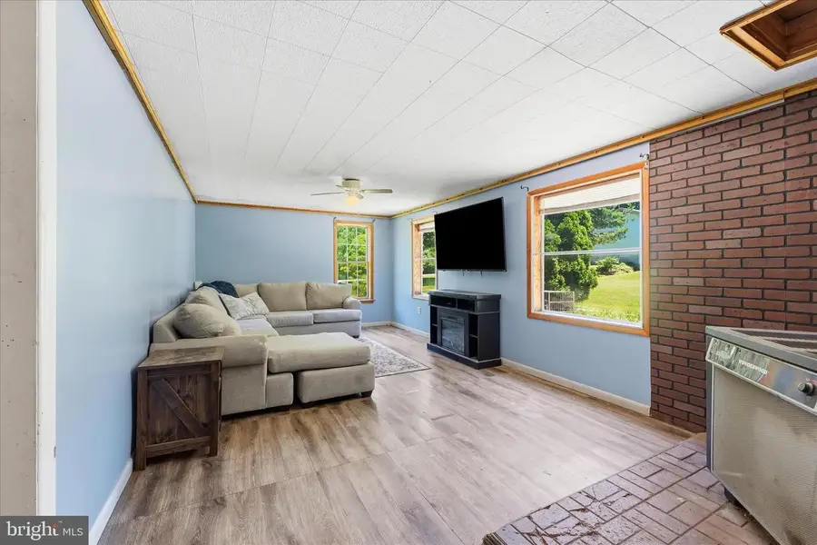 14316-b Tower Rd, Smithsburg, MD 21783 - #3