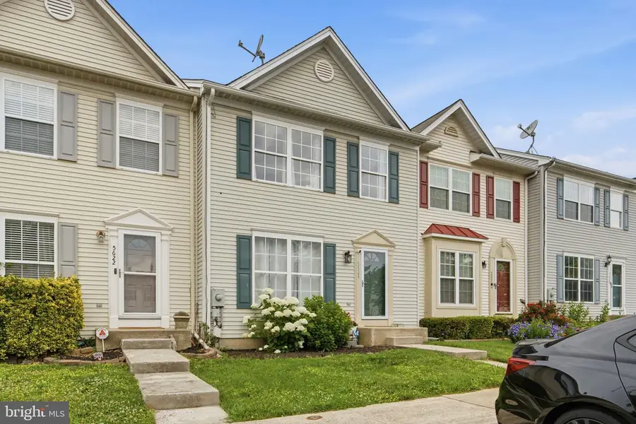 5624 Rockledge Ct, Frederick, MD 21703 - #3
