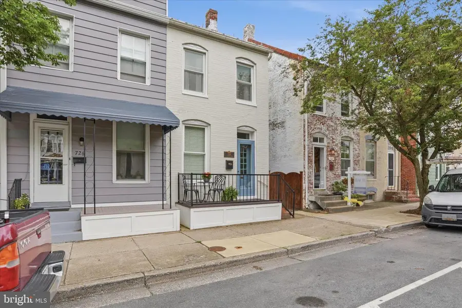 724 N Market St, Frederick, MD 21701 - #2