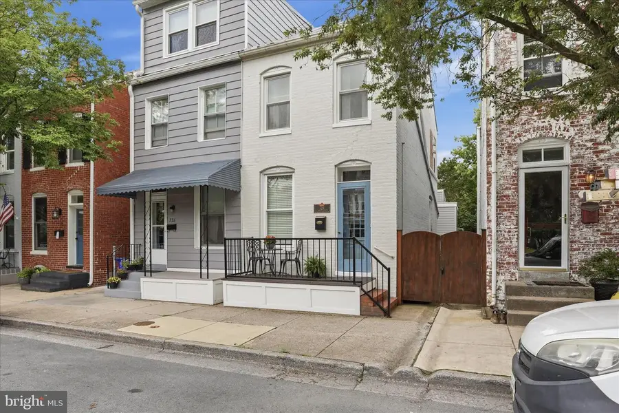 724 N Market St, Frederick, MD 21701 - #3