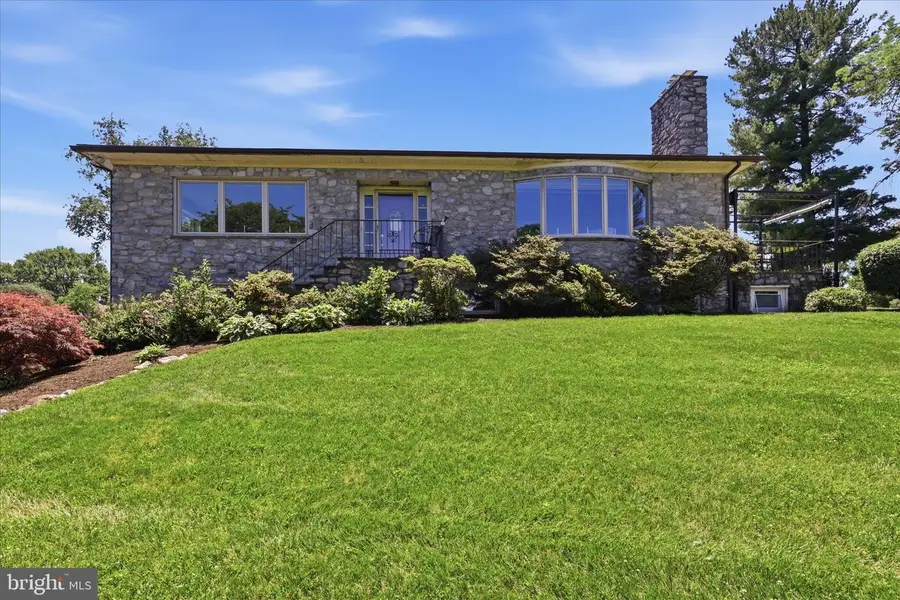 5989 Grove Hill Rd, Frederick, MD 21703 - #2