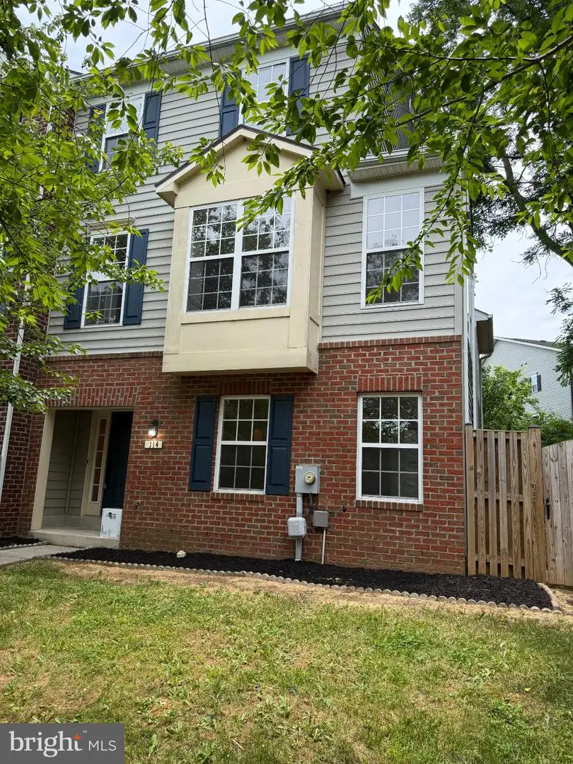 114 Lavenport Cir, Frederick, MD 21702 - #1