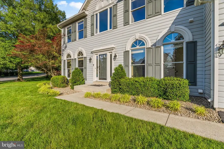 9009 Shadybrook Dr, Frederick, MD 21701 - #2