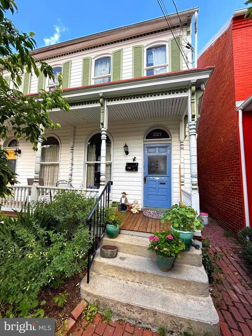 327 E 3rd St, Frederick, MD 21701 - #1