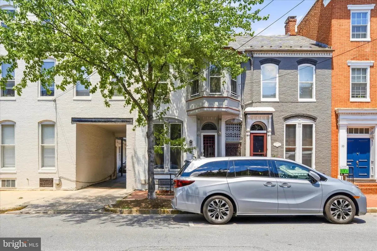 29 E 3rd St, Frederick, MD 21701 - #1