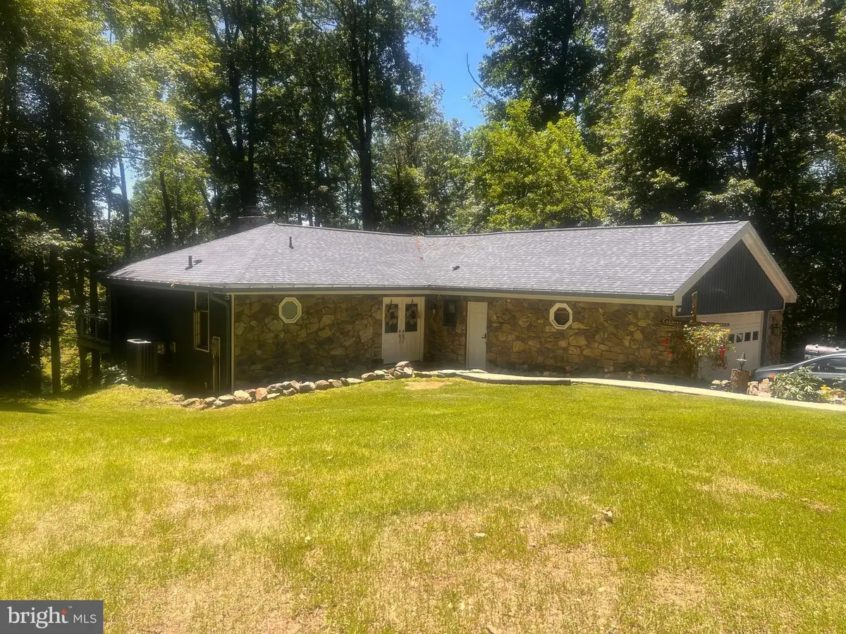 10001 Woodsboro Rd, Woodsboro, MD 21798 - #1