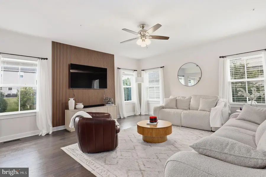 1509 Trotter Pl, Frederick, MD 21702 - #2