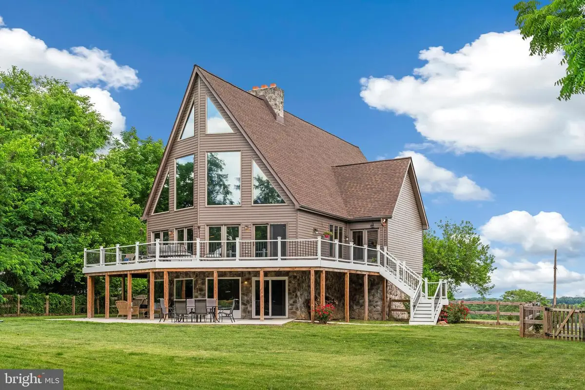 17646 Tract Rd, Emmitsburg, MD 21727 - #1