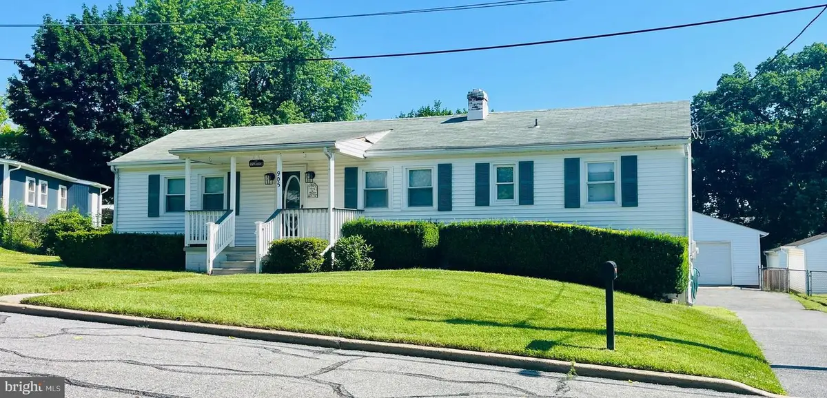 905 Oak St, Frederick, MD 21703 - #1