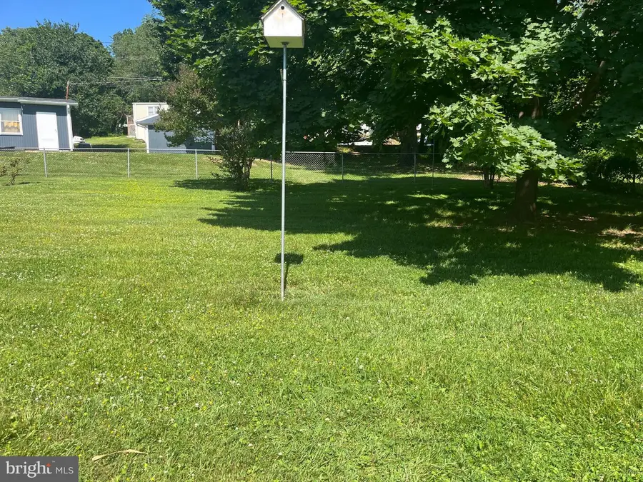 905 Oak St, Frederick, MD 21703 - #2