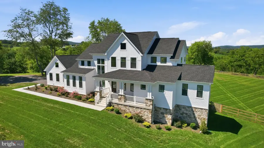 2802 Bidle Rd, Middletown, MD 21769 - #2