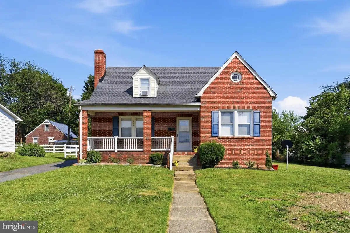 624 Military Rd, Frederick, MD 21702 - #1